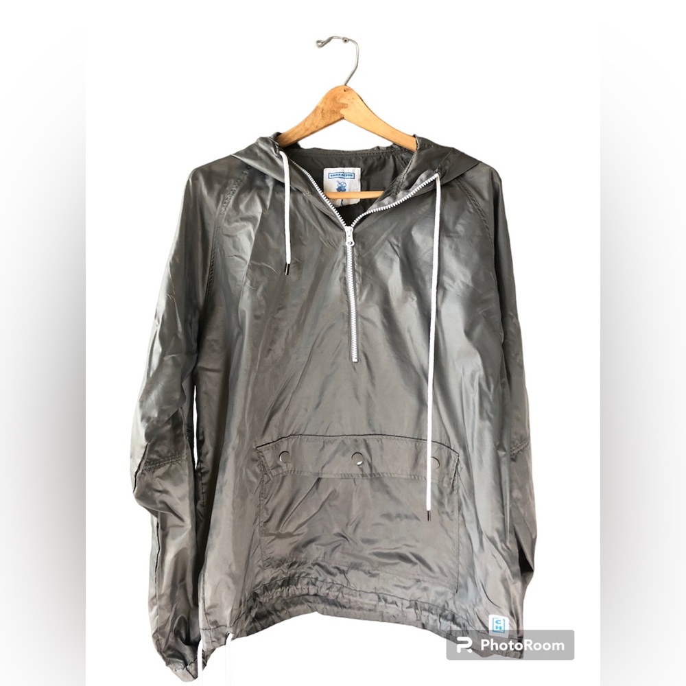Character Hero by Urban Outfitters Gray Pullover Hooded Jacket Windbreaker